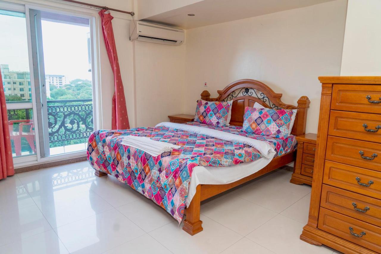 Luxury Apartment With Ocean View In Oyster Bay Daressalam Exterior foto